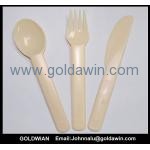Disposable plastic cutlery 